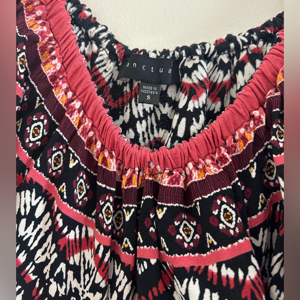 Sanctuar Clothing, black white and red print dress
Small